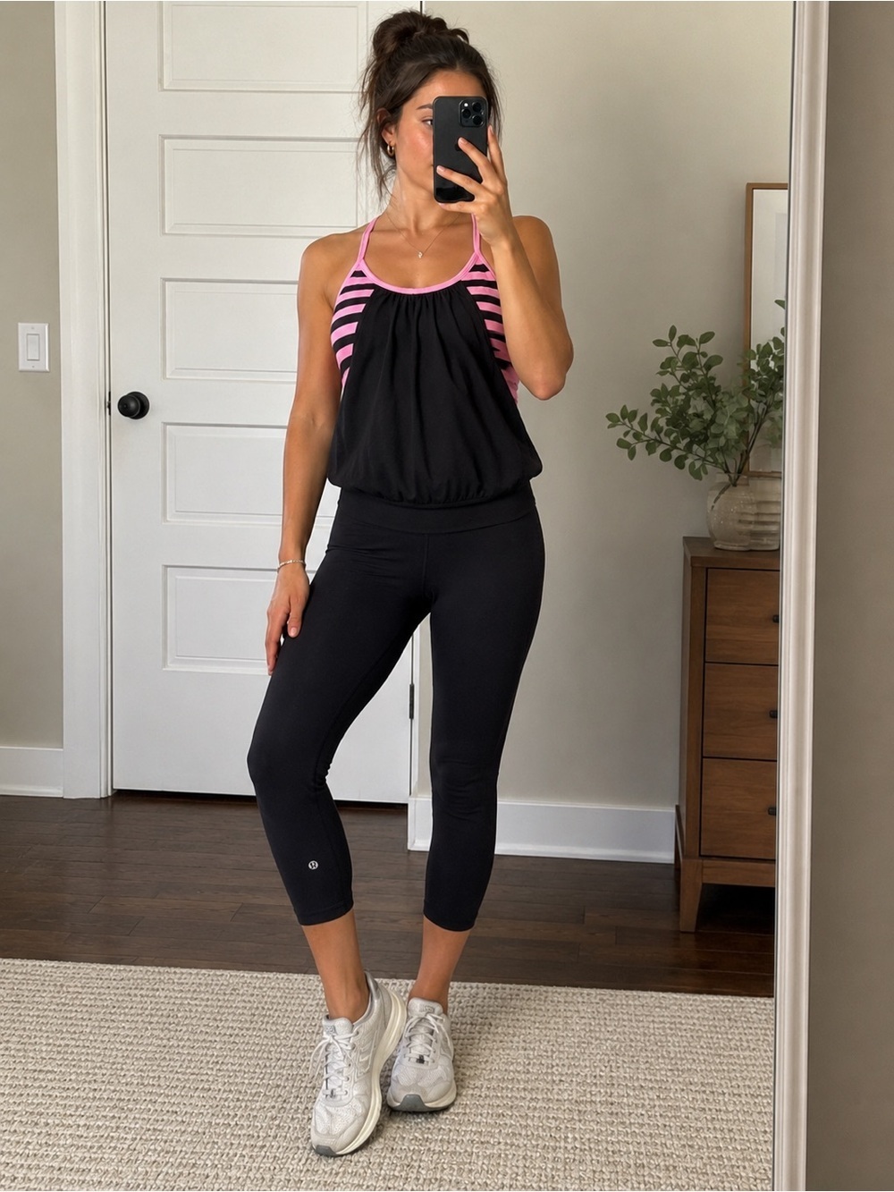 Lululemon No Limits Tank Black & Pink Striped Racerback Built-In Bra SZ S